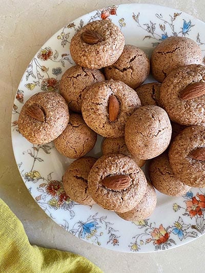 Gurbandi-Almond-Cookies-2-FINAL